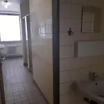 Low Budget Downtown Hostel Rooms & Apartments Gkp 2